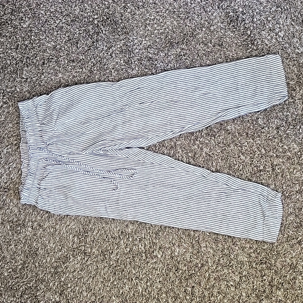 Target, a new day navy and white striped linen pants with pockets